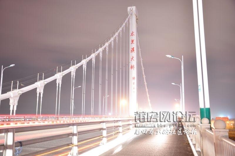 木兰溪大桥流光溢彩的夜景