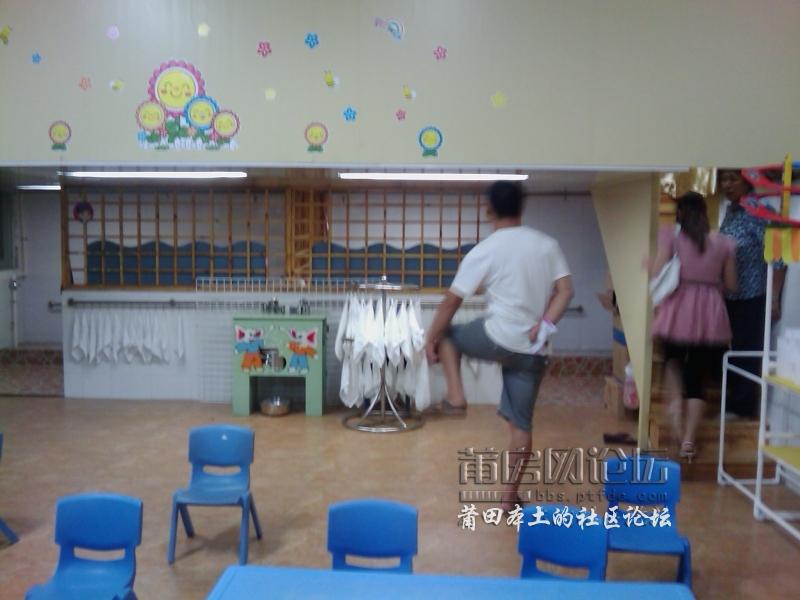 参加南门幼儿小班家长会 参加南门幼儿小班家长会