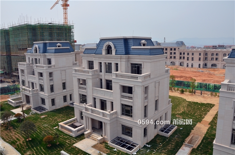 凯天东庄一品:一期别墅已建至3层 一半余房均价6000～8000